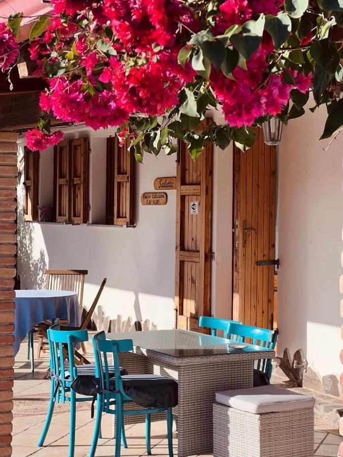 Sa Ruscitta Bed & Breakfast SantʼAntìoco Eksteriør bilde