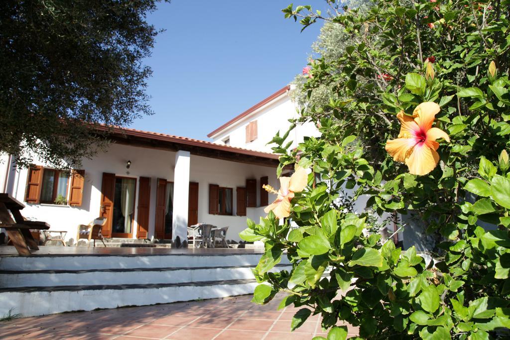 Sa Ruscitta Bed & Breakfast SantʼAntìoco Eksteriør bilde