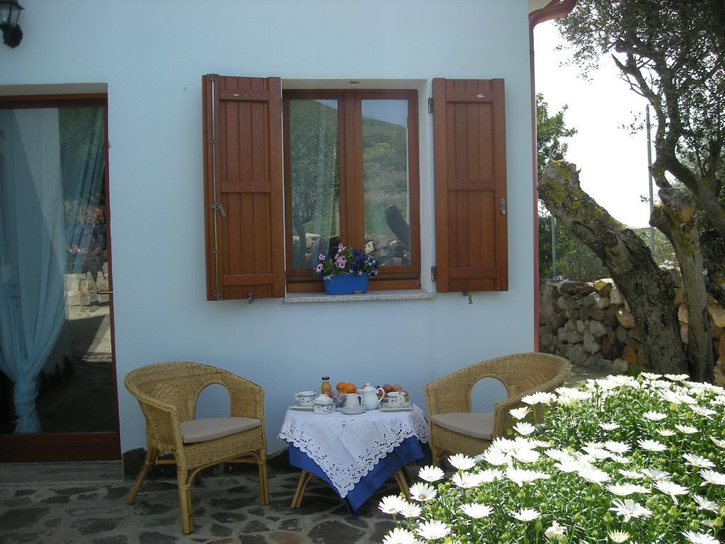 Sa Ruscitta Bed & Breakfast SantʼAntìoco Eksteriør bilde