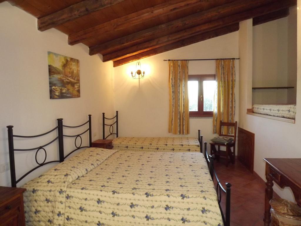 Sa Ruscitta Bed & Breakfast SantʼAntìoco Eksteriør bilde